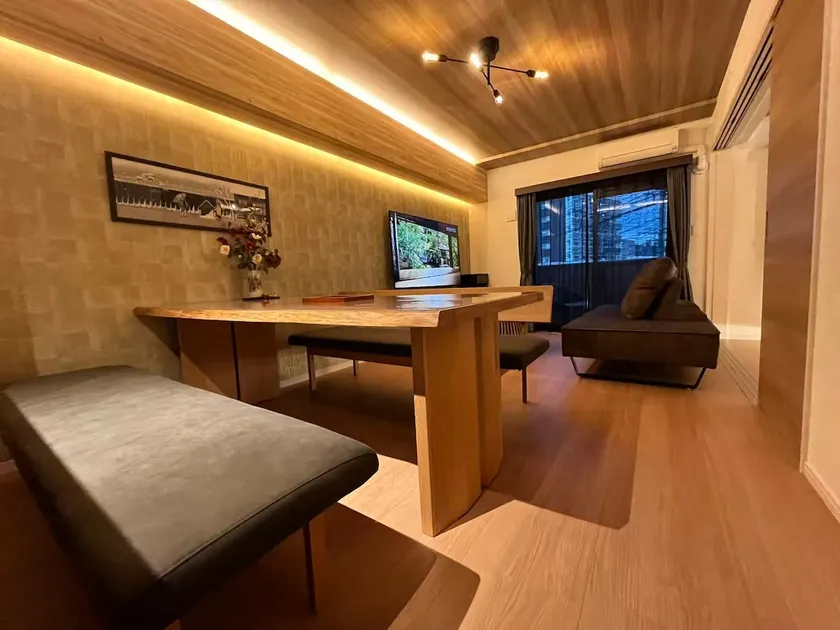The Sound Crest Gojo Station Mae, 1 minute on foot from Nishitetsu Gojo Station, with 1 free parking space, Family Apartment 2 - Image 1