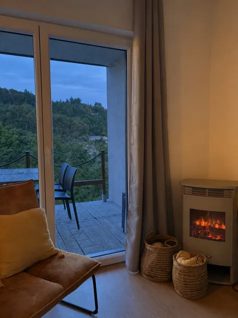 Cottage Joy near Dinant • Cozy & fireplace • EV - Image 1