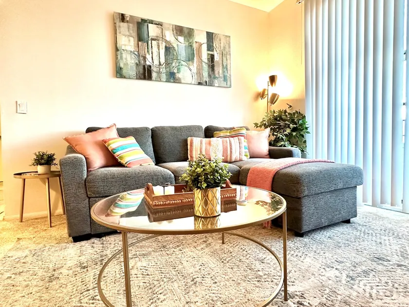 Prime Marina del Rey | Parking | Pool & Jacuzzi - Image 1