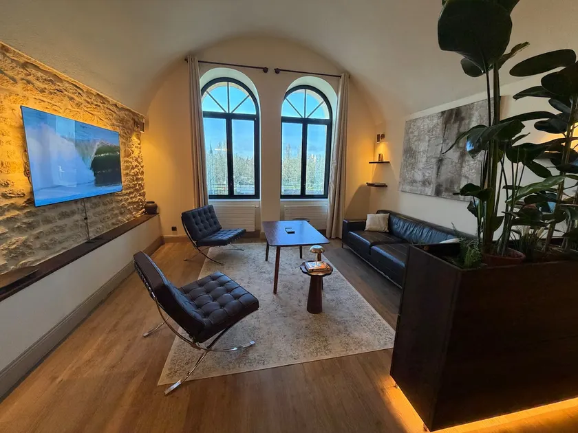 Architect's Suite with Mini Pool - Image 1