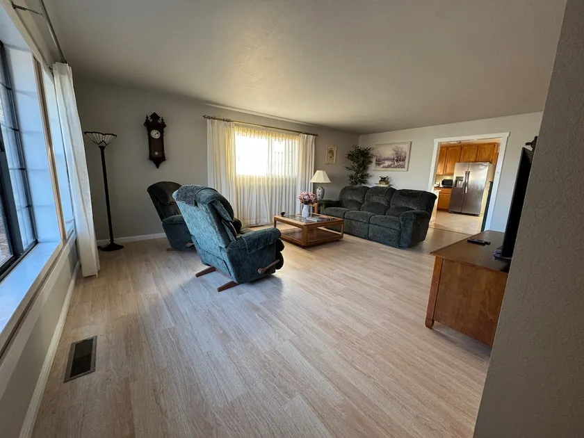 Home in Yerington - Image 1