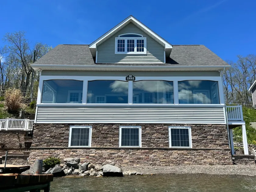 Keuka lake on the water - Image 1