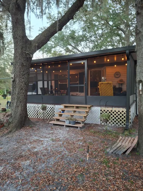 Quiet Cozy 47 acres of your dreams - Image 1