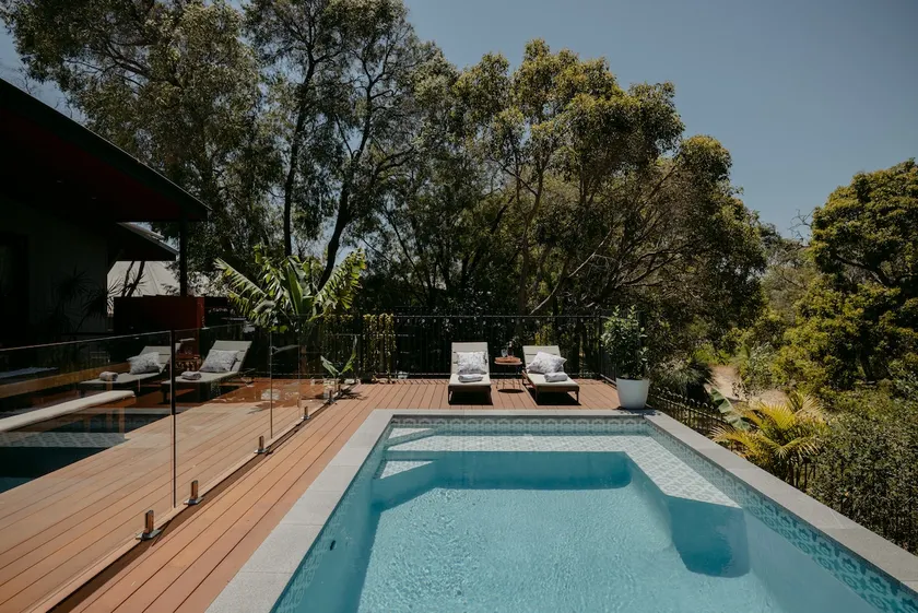 Coastal Heights - Stylish Pool Paradise for Families - Image 1