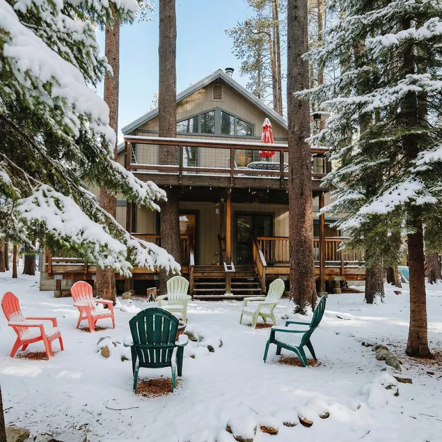 Beautiful Riverfront Cabin Near Ski Resorts - Image 1