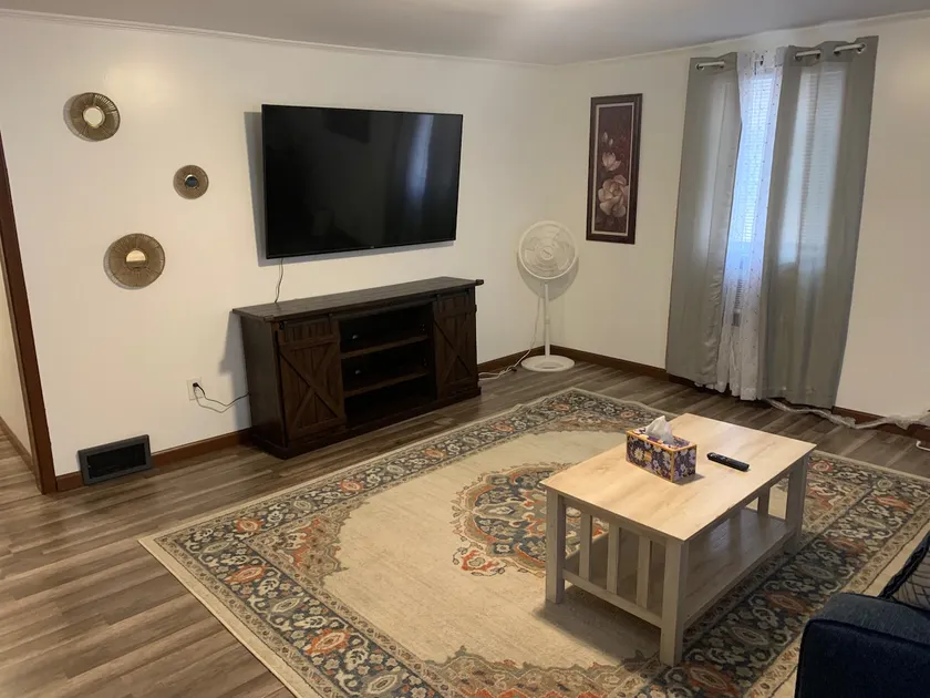 2 bedroom, 1.5 bath apartment in New York Mills - Image 1