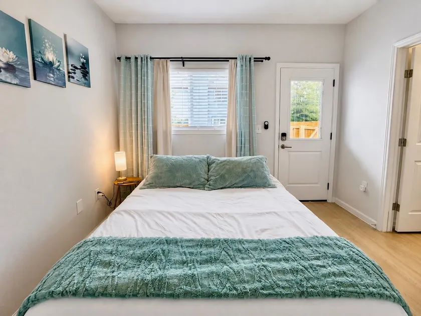 Private Suite + Backyard • Near Dell & Kalahari - Image 1