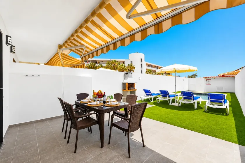 Fabulous C8 Duplex with Private Pool - Image 1