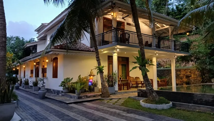 Unawatuna Heritage Villas - Image 1