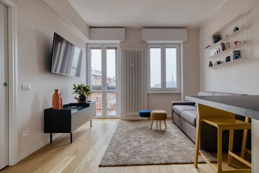 Modern Suite - Bovisa District Milano - Image 1