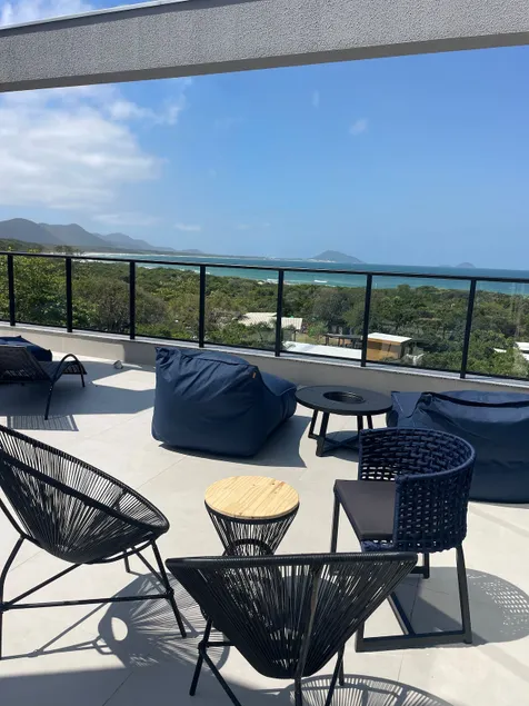 Your Refuge in Barra: Apartment Pé na Areia - Image 1
