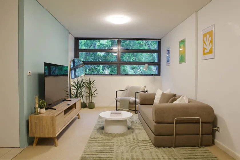 1BR Waterfront Apt in Barangaroo • Private Parking - Image 1