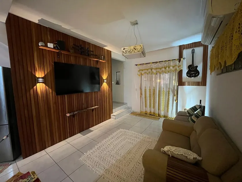 House 2- Cantinho da Crocheteira - Image 1