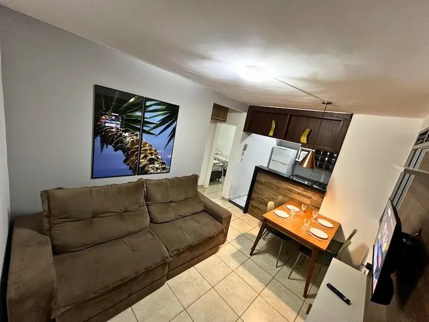 Ground Floor Apartment with Private Area and Security - Image 1