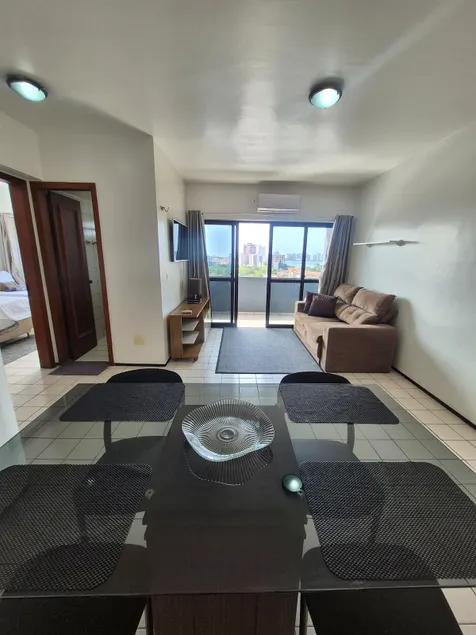 Flat in the Renaissance, great location, up to 4 people - Image 1