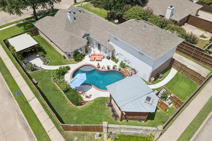 Spacious Spanish Villa • Pool & Movie Theater• 4BR - Image 1