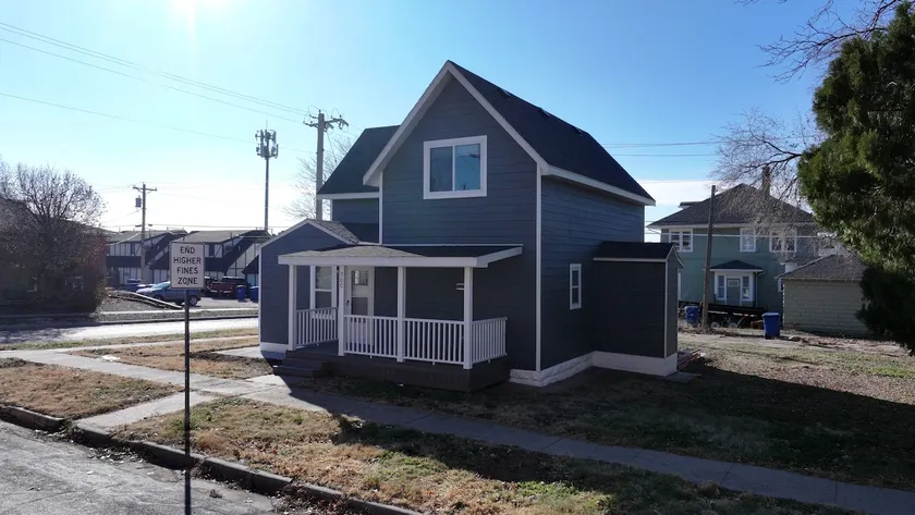 4BR Home | Sleeps 8 | Quiet | Short & Long Stays - Image 1