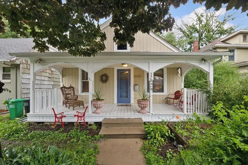 Elegant Linden Hills Home Family-Friendly Walk to Lake - Image 1