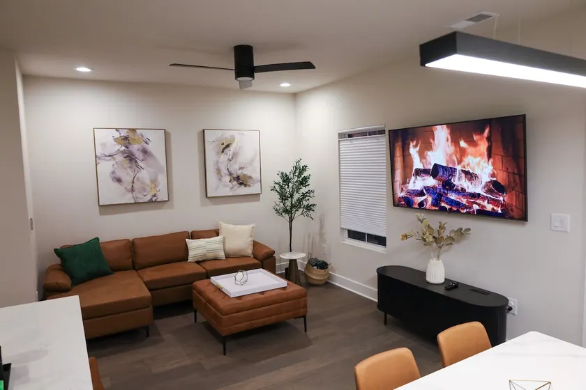 Luxury new construction centrally located townhome - Image 1