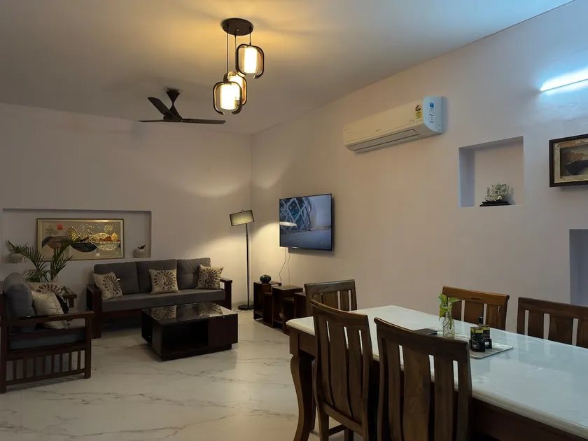 Kanak Niwas ~ Earth Toned Cozy 2BHK - Image 1