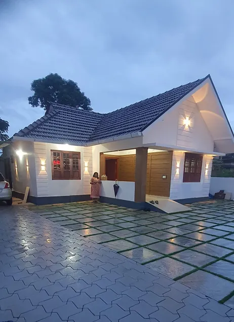 Family cottage 1 - Image 1