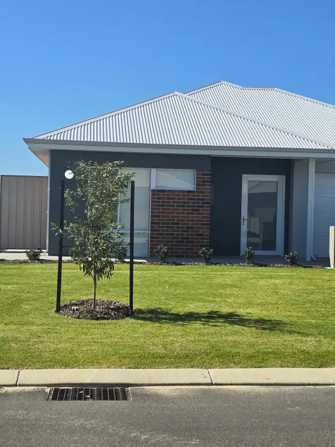 Premium Australind Retreat: New Build - Image 1