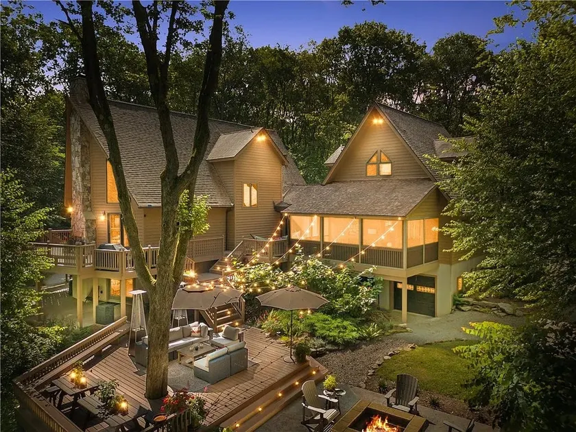 Fern Mountain Hideaway - Image 1