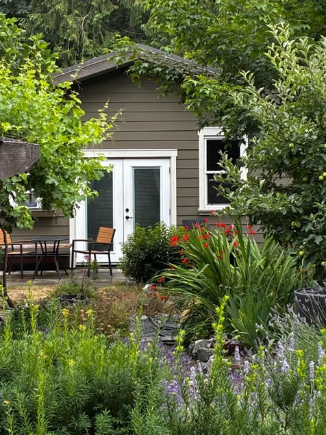 The Garden Cottage - Image 1