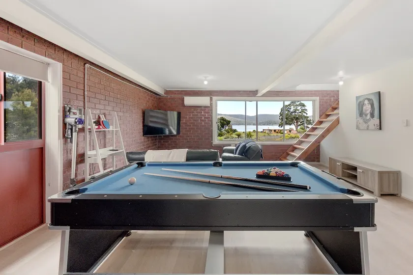 Beach House at Quiet Corner - Image 1
