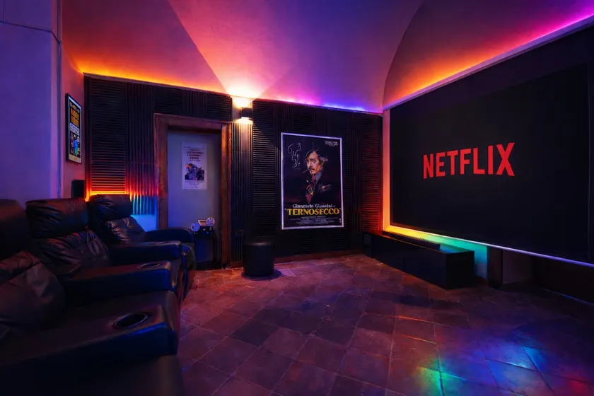 Palazzo Troisi Historic Apartment - Home Cinema - Image 1
