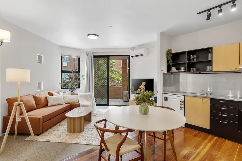 Spacious 1-bed in the Heart of Teneriffe - Image 1