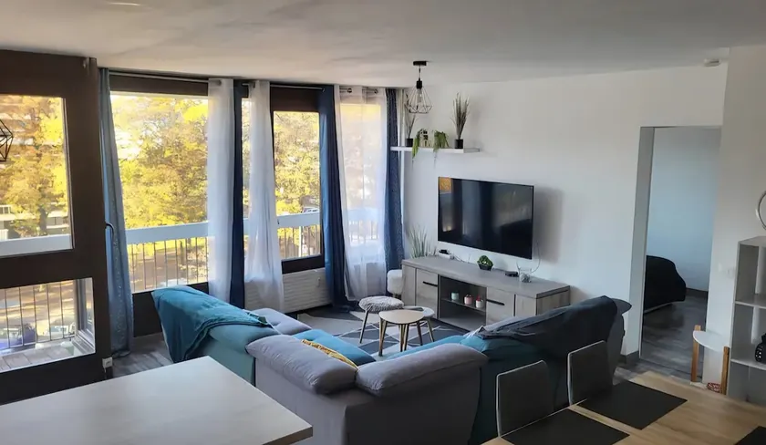 Cozy 1-bedroom apartment 10 minutes from the center of Annecy - Image 1