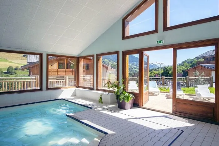 Le Flocon du Bonheur - Skiing and Indoor Pool - Image 1