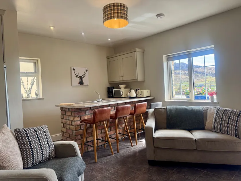 Contemporary & Cosy Irish Cottage | Superking Bed - Image 1