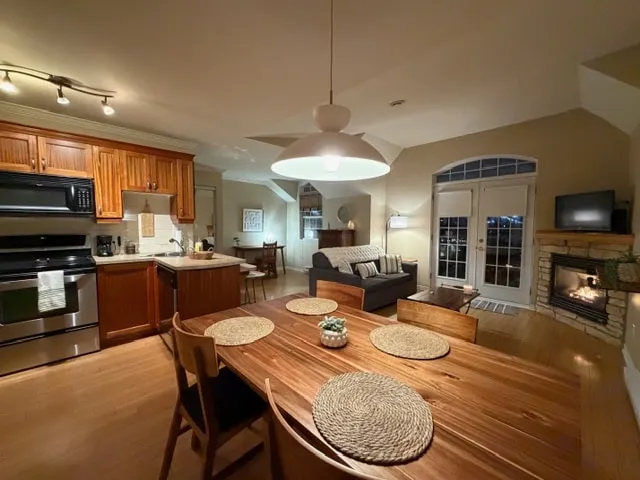 Serenity Retreat - Avila Mountain View & Fireplace - Image 1