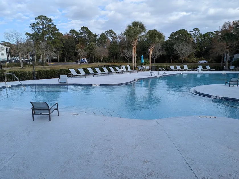 Lux Pool* Home* Mins to *Mayo* *Beach* UNF*Spine - Image 1