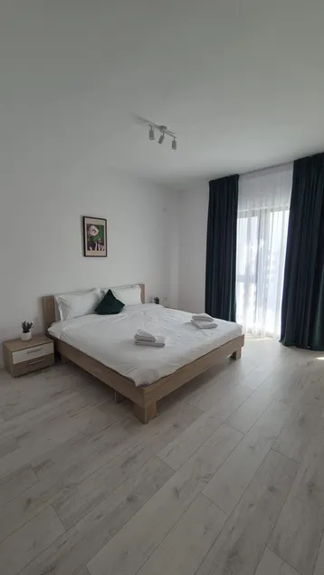 By Urban Retreat 2 - Studio curat si linistit - Image 1