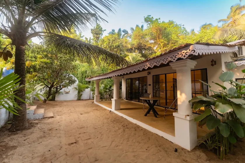 Mandre House by Artios-On the Beach/2Bhk Pvt/Prana - Image 1