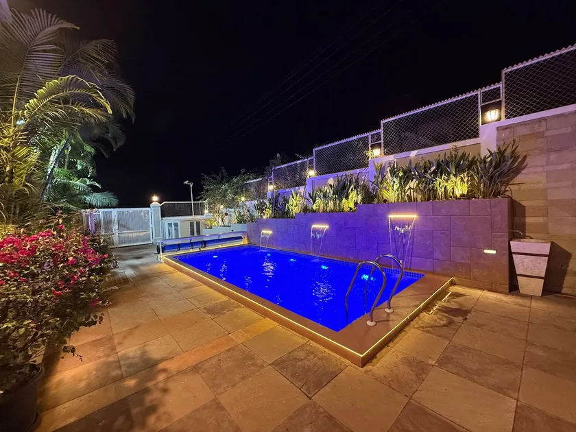 Al-Nimah: 3 BHK Heated Private Swimming Pool Villa - Image 1