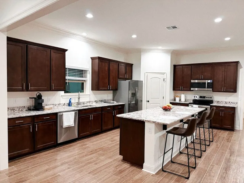 Spacious house in Lafayette near Cajundome - Image 1