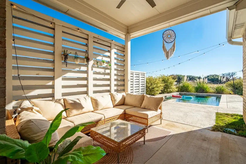 Modern boho escape w/ Pool - Close to Casino - Image 1