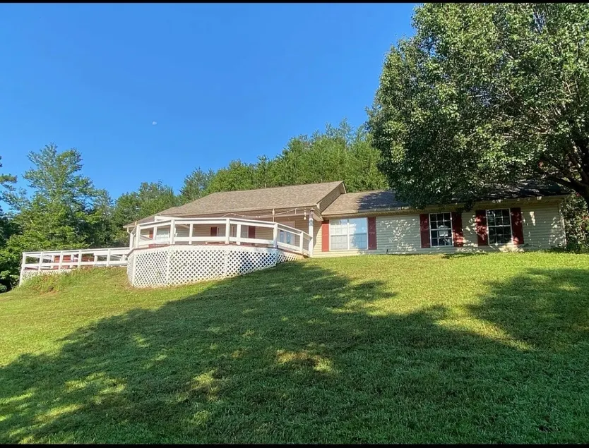 Mountain View Retreat - Image 1