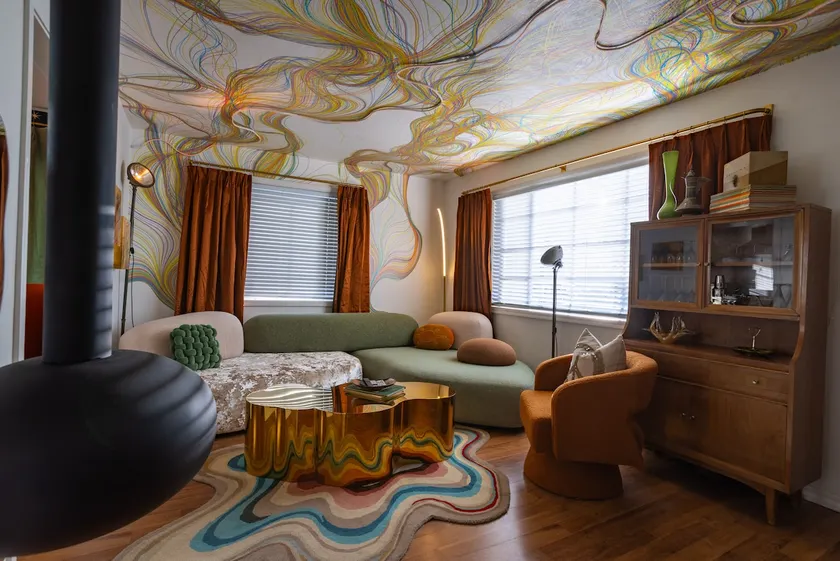 Unique Immersive Stay • 2 Kings + Private Patio - Image 1