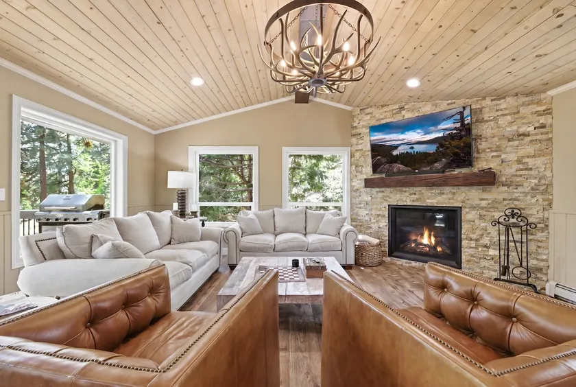 Airy Forest Tahoe Luxury Cabin Hot tub, Open Space - Image 1