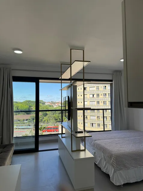 Studio with Direct View of the Botanical Garden - Image 1