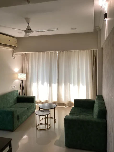 Zvocado stay offers 1 BHK located in Bandra West. - Image 1