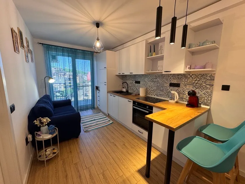 Floresti Apartment with underground parking - Image 1