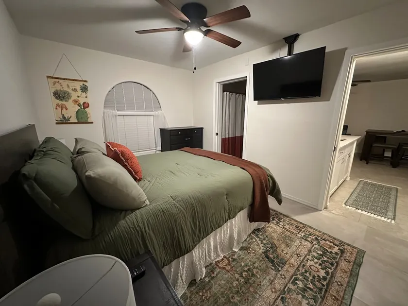 Chic N. Phx 1BR Casita, Private Yard + Driveway - Image 1