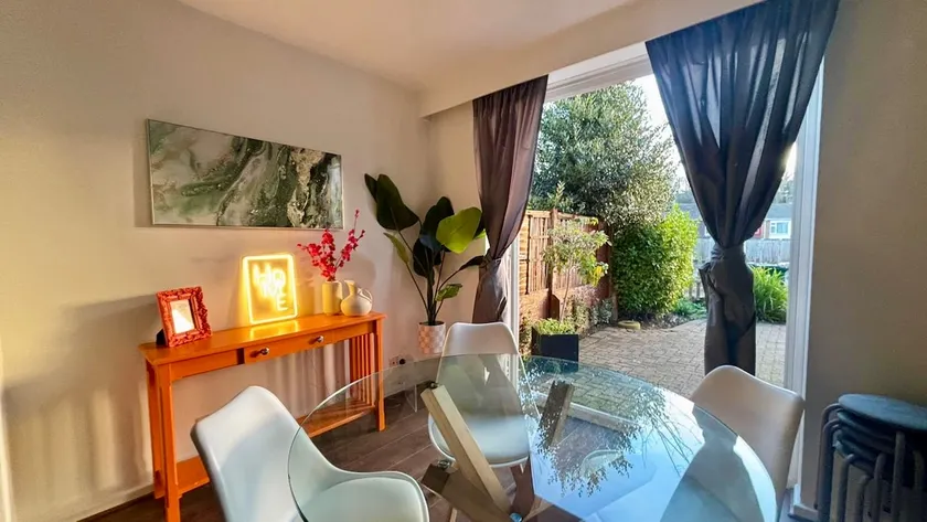The Four Bedroom Garden Escape - Image 1