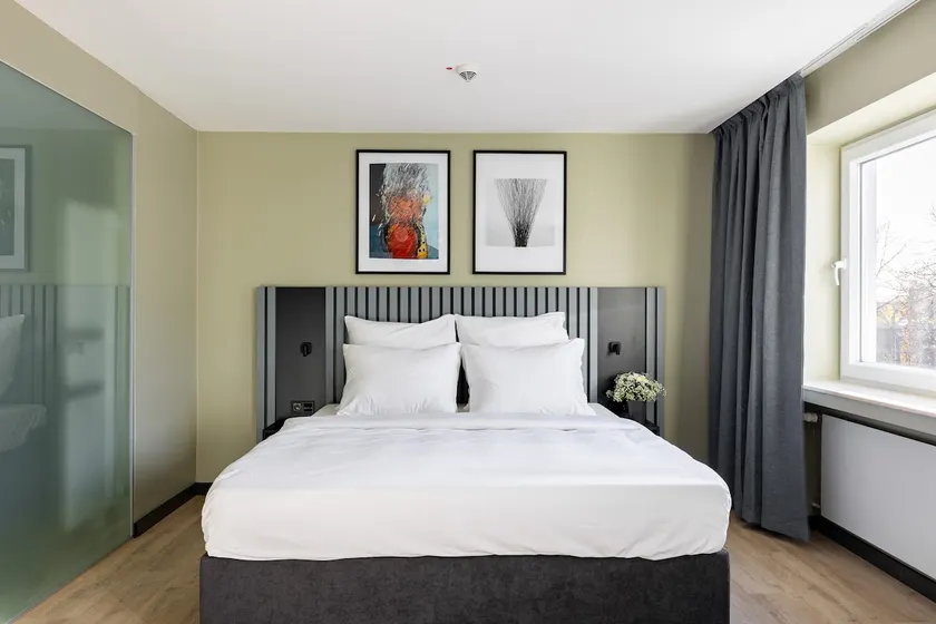 Numa | Large Studio with Kitchenette in Bonn - Image 1